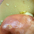 klouzek zrnitý (Suillus granulatus)